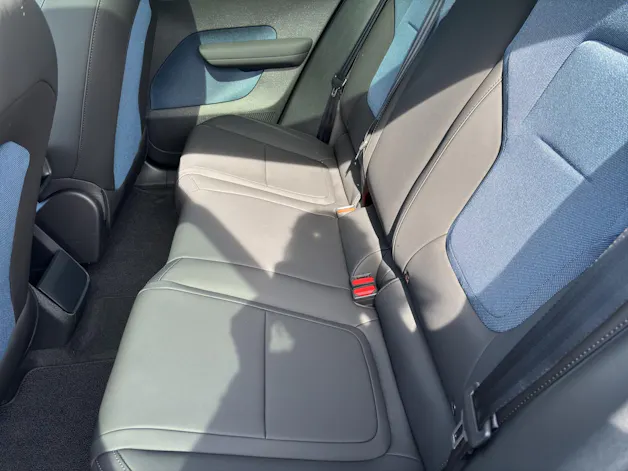 Volvo EX30 CC E60 Twin Performance AWD