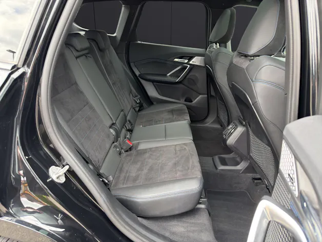BMW X1 23d xDrive paddles