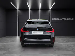 BMW X1 23d xDrive paddles