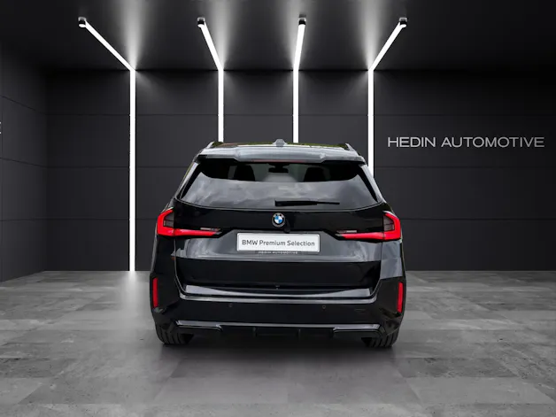 BMW X1 23d xDrive paddles