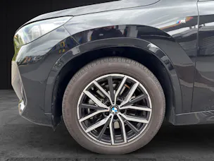BMW X1 23d xDrive paddles