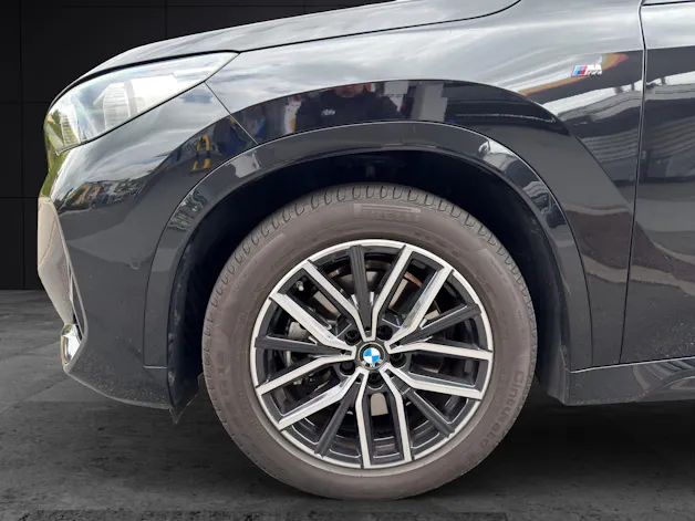 BMW X1 23d xDrive paddles