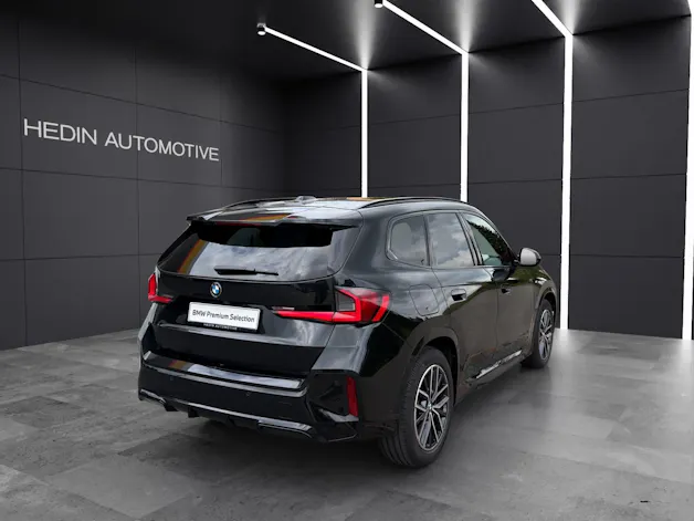 BMW X1 23d xDrive paddles