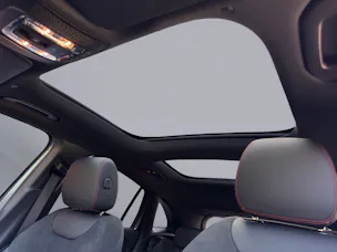 MERCEDES-BENZ GLA 250 e EQ Star AMG Line