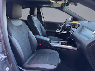 MERCEDES-BENZ GLA 250 e EQ Star AMG Line