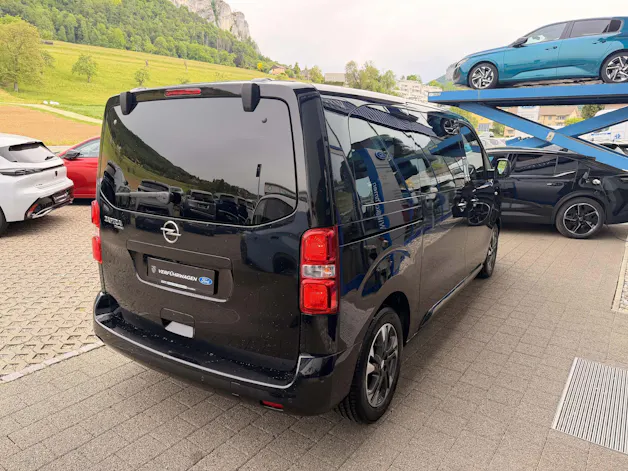 Opel Zafira Life M 2.0 CDTI 177 Black Edition 2'300kg Anhängelast