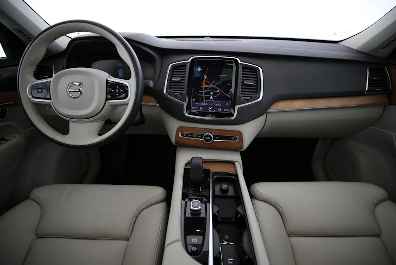 immagine del veicolo VOLVO XC90