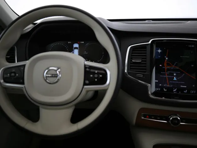 Volvo XC90 2.0 T8 TE Inscription Expression 7P. eAWD
