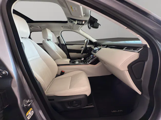 Land Rover Range Rover Velar 2.0 T SE