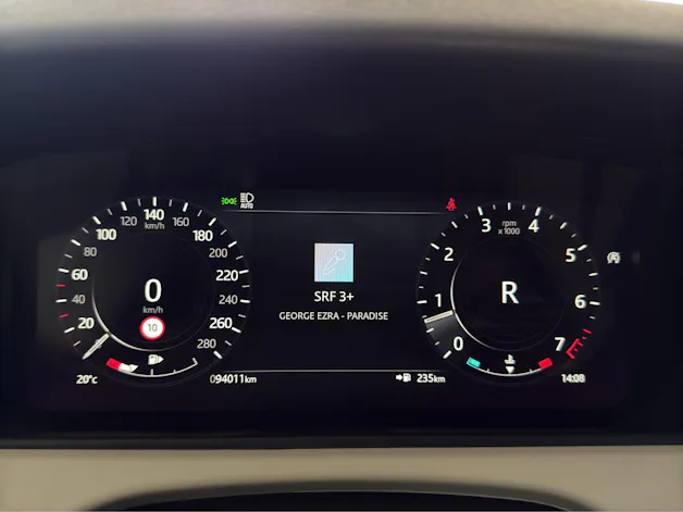 Land Rover Range Rover Velar 2.0 T SE