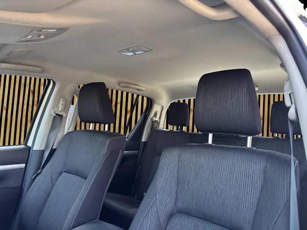 Toyota Hilux Double Cab.-Pick-up 2.4 D-4D 150 Comfort