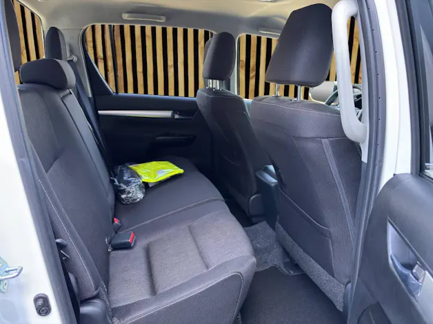 Toyota Hilux Double Cab.-Pick-up 2.4 D-4D 150 Comfort