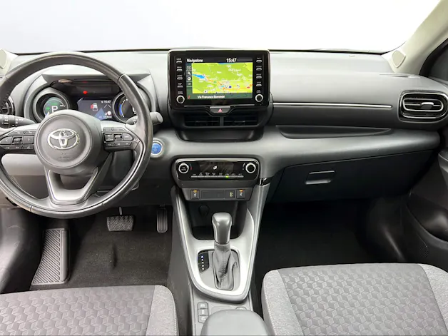 Toyota Yaris 1.5 VVT-i HSD Trend