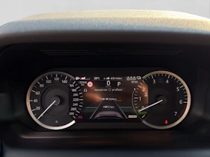 Fahrzeugbild LAND ROVER Discovery Sport 1.5 T 300e R-Dynamic SE