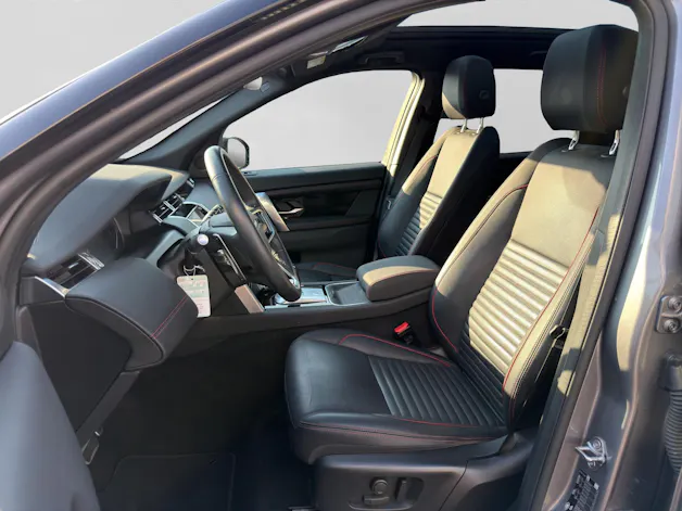 Land Rover Discovery Sport 1.5 T 300e R-Dynamic SE