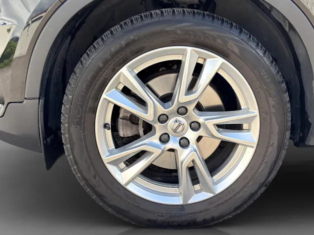 Volvo XC40 2.0 B5 MH Inscription AWD