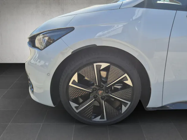 Cupra Born Electric e-Boost 79 kwh