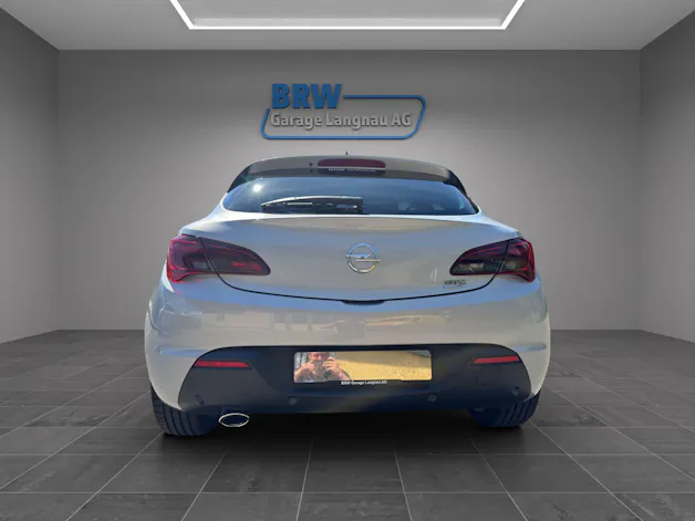 Opel Astra GTC 1.4 T 140 Sport S/S