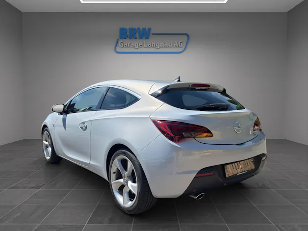 Opel Astra GTC 1.4 T 140 Sport S/S