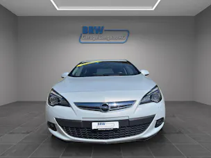 Opel Astra GTC 1.4 T 140 Sport S/S