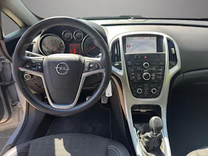 Opel Astra GTC 1.4 T 140 Sport S/S