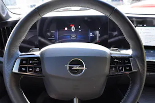 Opel Astra 1.2 T Hybrid Edition