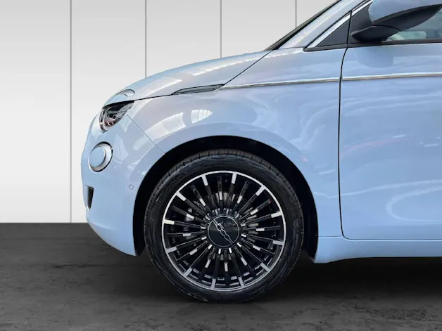 Fiat 500 La Prima by Bocelli
