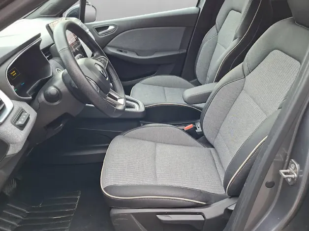 Renault Clio 1.6 E-Tech techno
