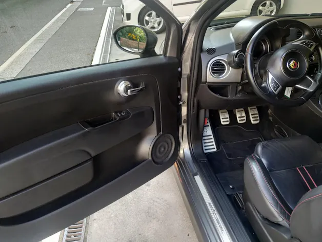 Fiat 595 Abarth 1.4 T-Jet 160 Turismo