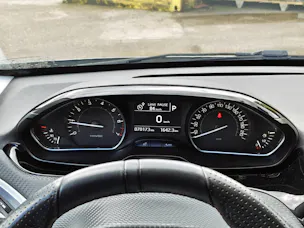 Peugeot 208 1.2 PureTech GT Line