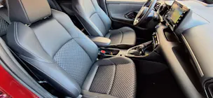 Toyota Yaris 1.5 VVT-i HSD Style
