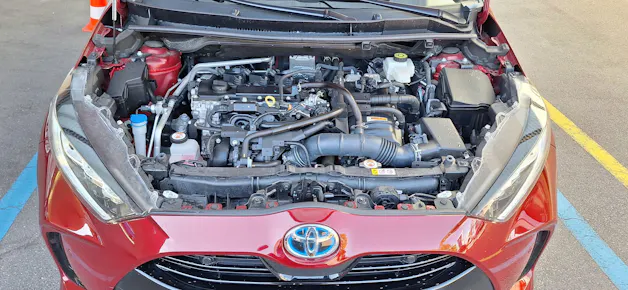 Toyota Yaris 1.5 VVT-i HSD Style