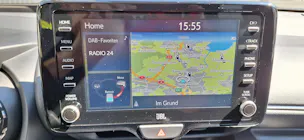 Toyota Yaris 1.5 VVT-i HSD Style