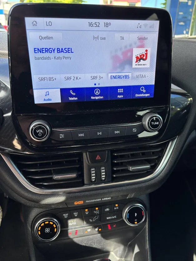 Ford Fiesta 1.0 EcoB Hybrid ST-Line X