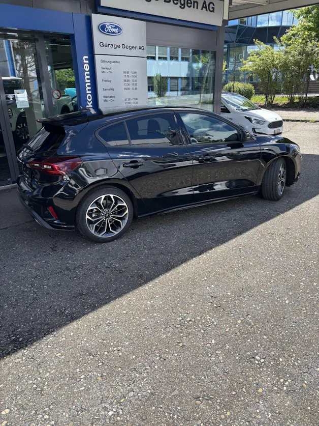 Ford Focus 1.0i EcoB Hybrid 155 ST-Line X