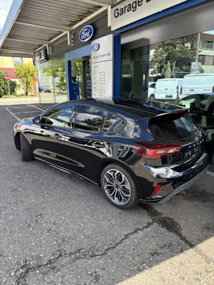 Ford Focus 1.0i EcoB Hybrid 155 ST-Line X
