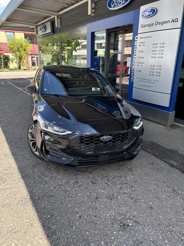 Ford Focus 1.0i EcoB Hybrid 155 ST-Line X