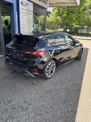 Ford Focus 1.0i EcoB Hybrid 155 ST-Line X