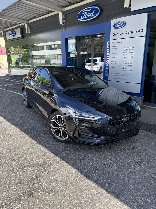 Ford Focus 1.0i EcoB Hybrid 155 ST-Line X