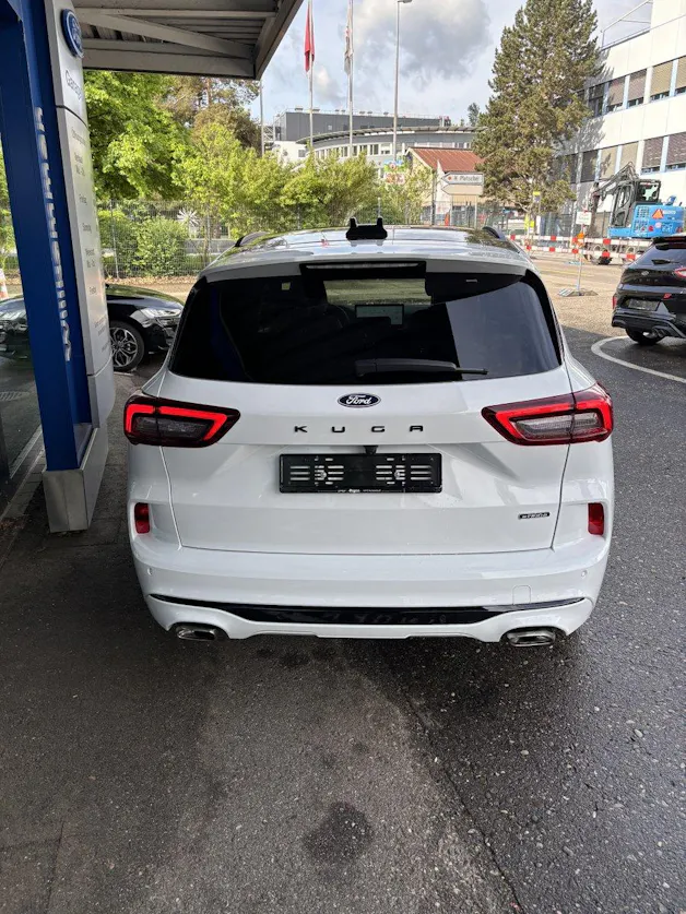 Ford Kuga 2.5 Plug-in Hybrid ST-Line X
