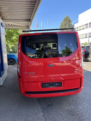 Ford Tourneo C Bus 310 L1 2.0 TDCi 170 Titanium