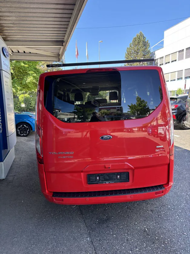 Ford Tourneo C Bus 310 L1 2.0 TDCi 170 Titanium