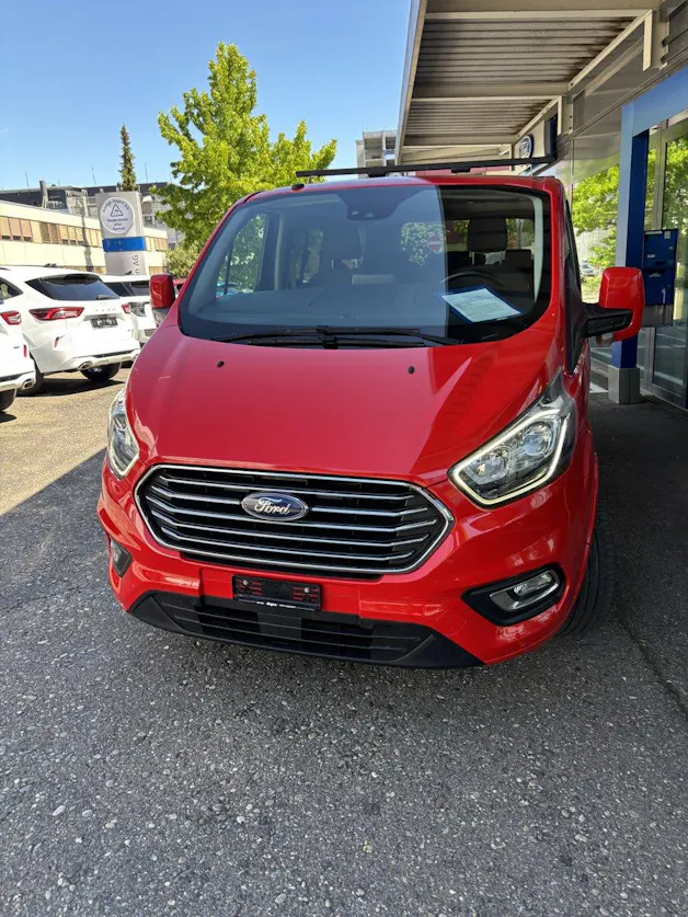 Ford Tourneo C Bus 310 L1 2.0 TDCi 170 Titanium