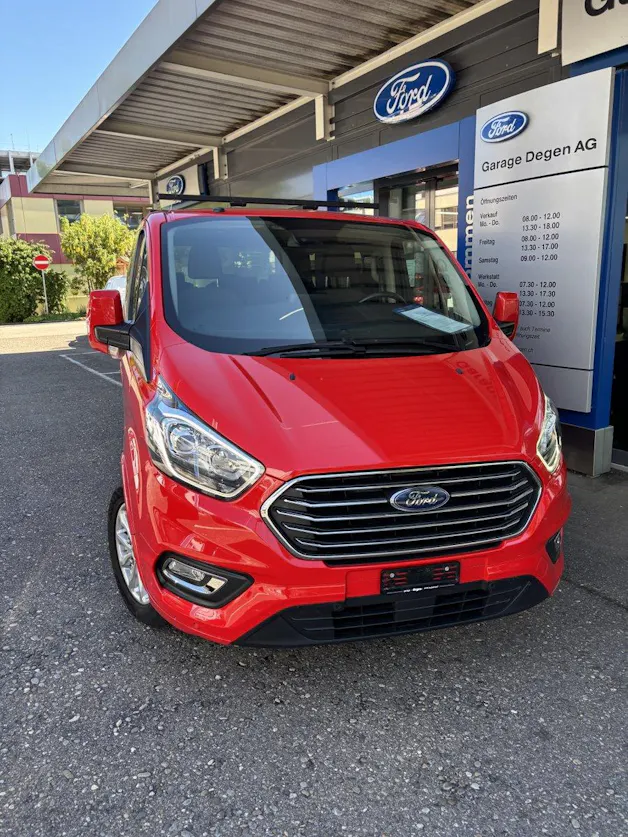 Ford Tourneo C Bus 310 L1 2.0 TDCi 170 Titanium