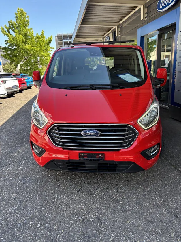 Ford Tourneo C Bus 310 L1 2.0 TDCi 170 Titanium