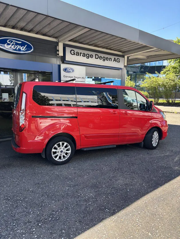Ford Tourneo C Bus 310 L1 2.0 TDCi 170 Titanium