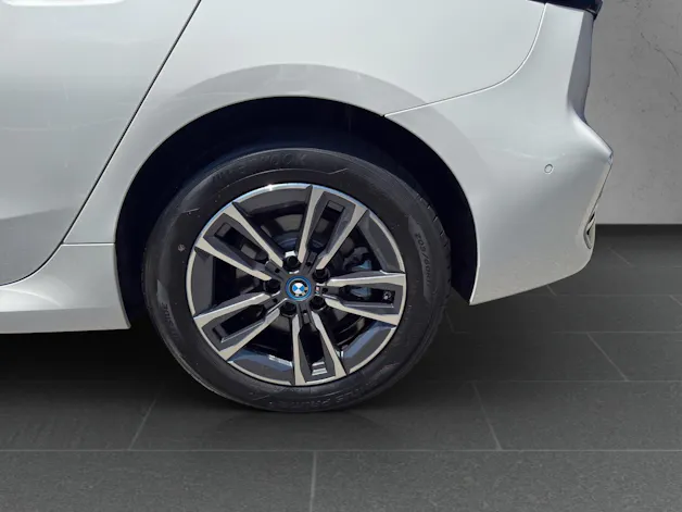 BMW 225e xDrive Active Tourer