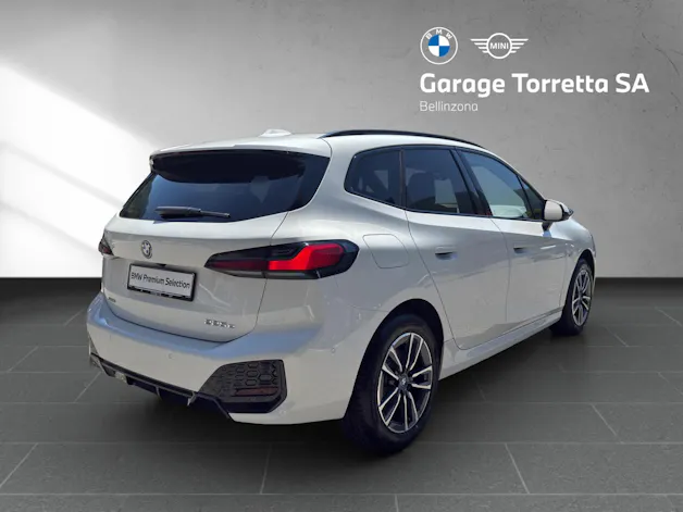 BMW 225e xDrive Active Tourer