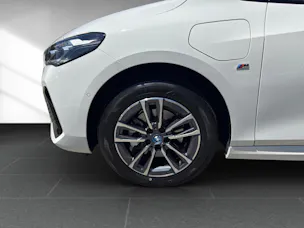 BMW 225e xDrive Active Tourer