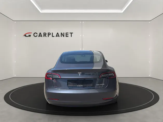 Tesla Model 3 Long Range D
